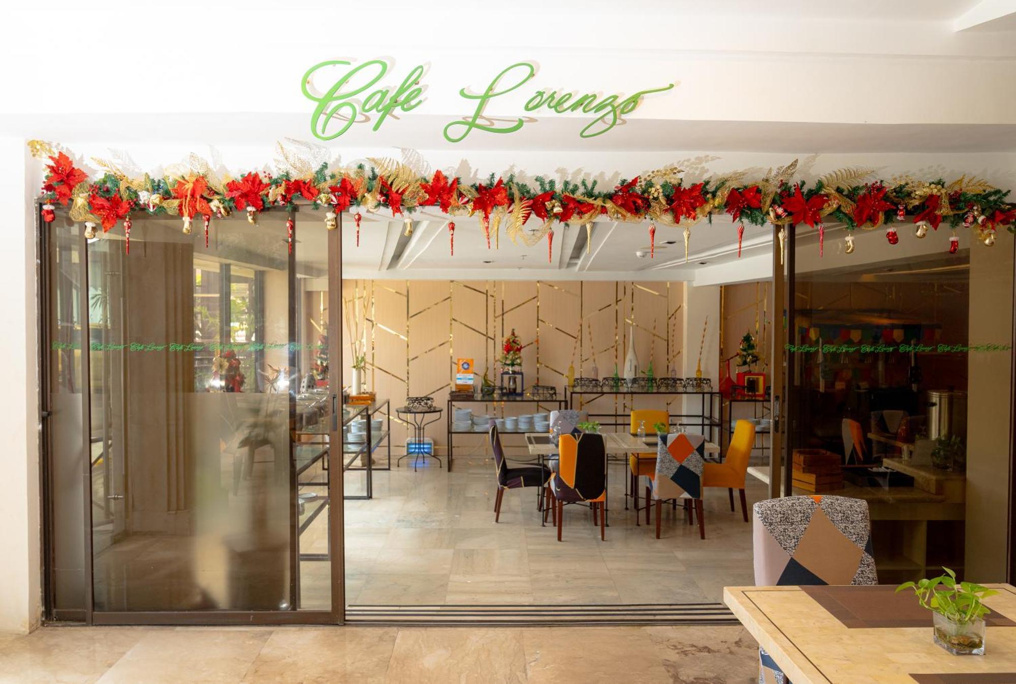 Cebu Grand Hotel Экстерьер фото